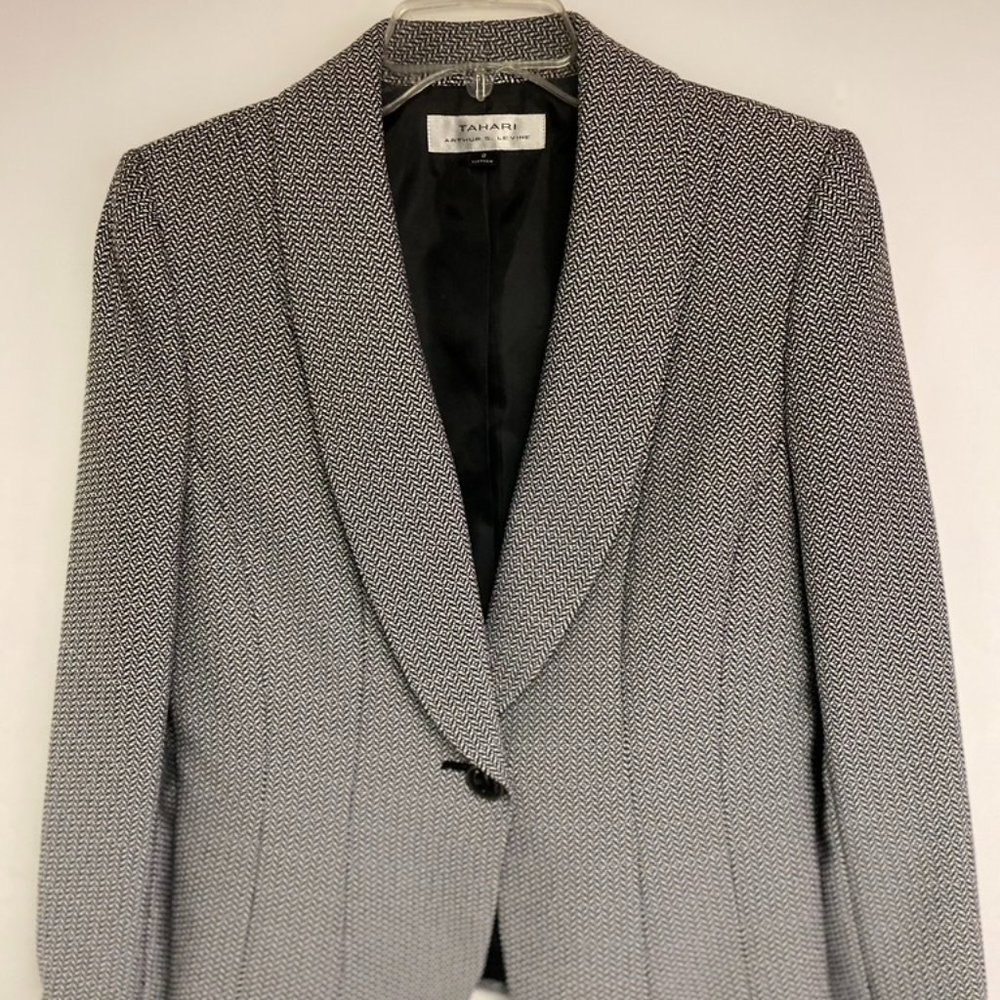 Arthur S. Levine Tahari Blazer with Oner Button